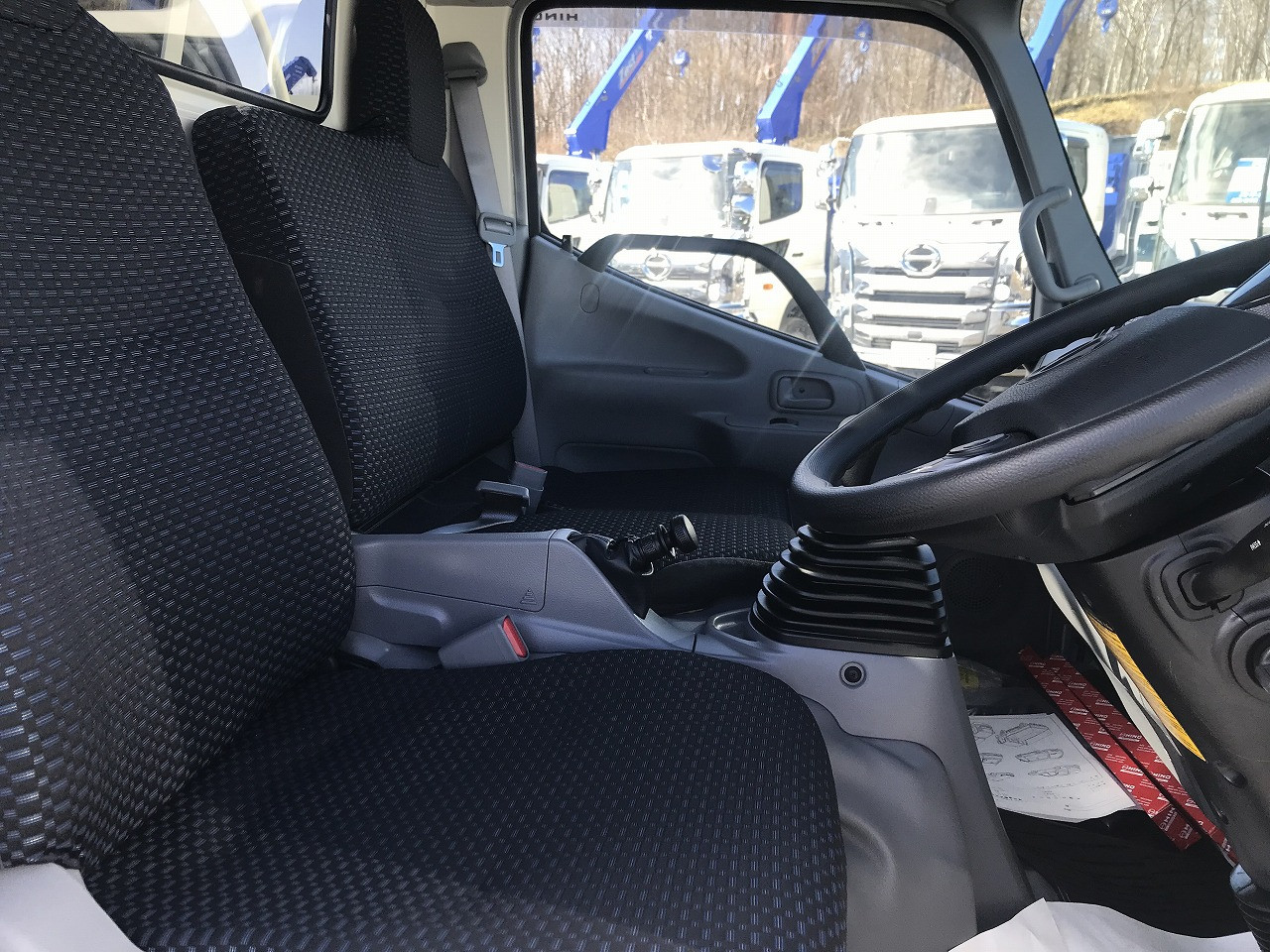 日野 デュトロ 2DG-XZU685M(4WD)の写真23