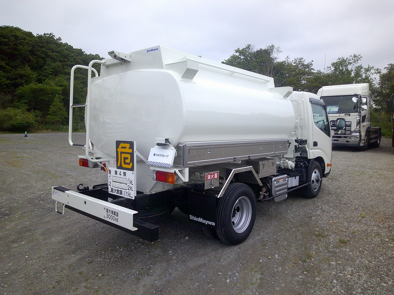 日野 デュトロ 2DG-XZU685M(4WD)｜中古トラックなら【トラック市】