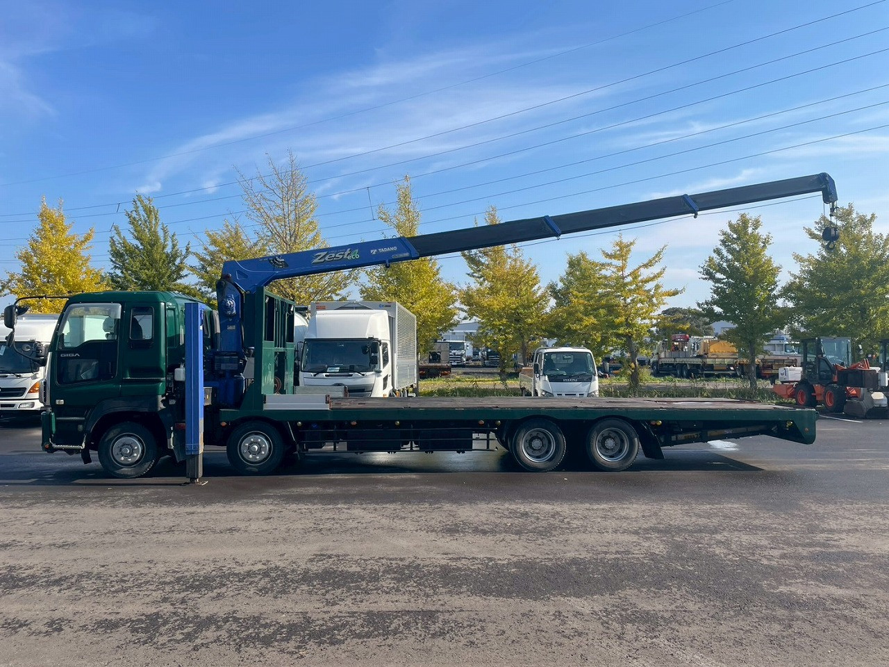 いすゞ ギガ QKG-CYH77A(8x4)の写真10