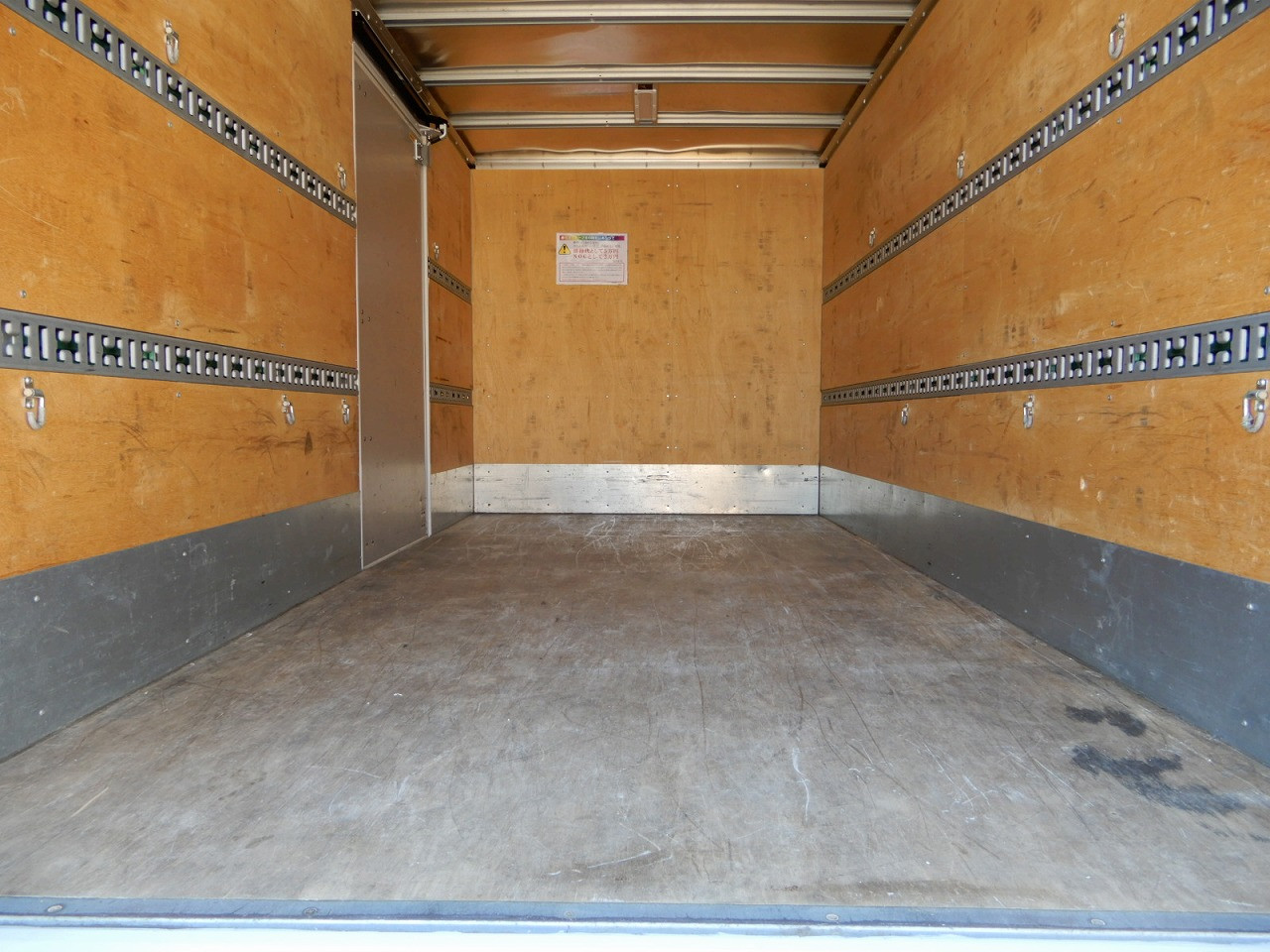 いすゞ エルフ TKG-NPS85AN(4WD)の写真7