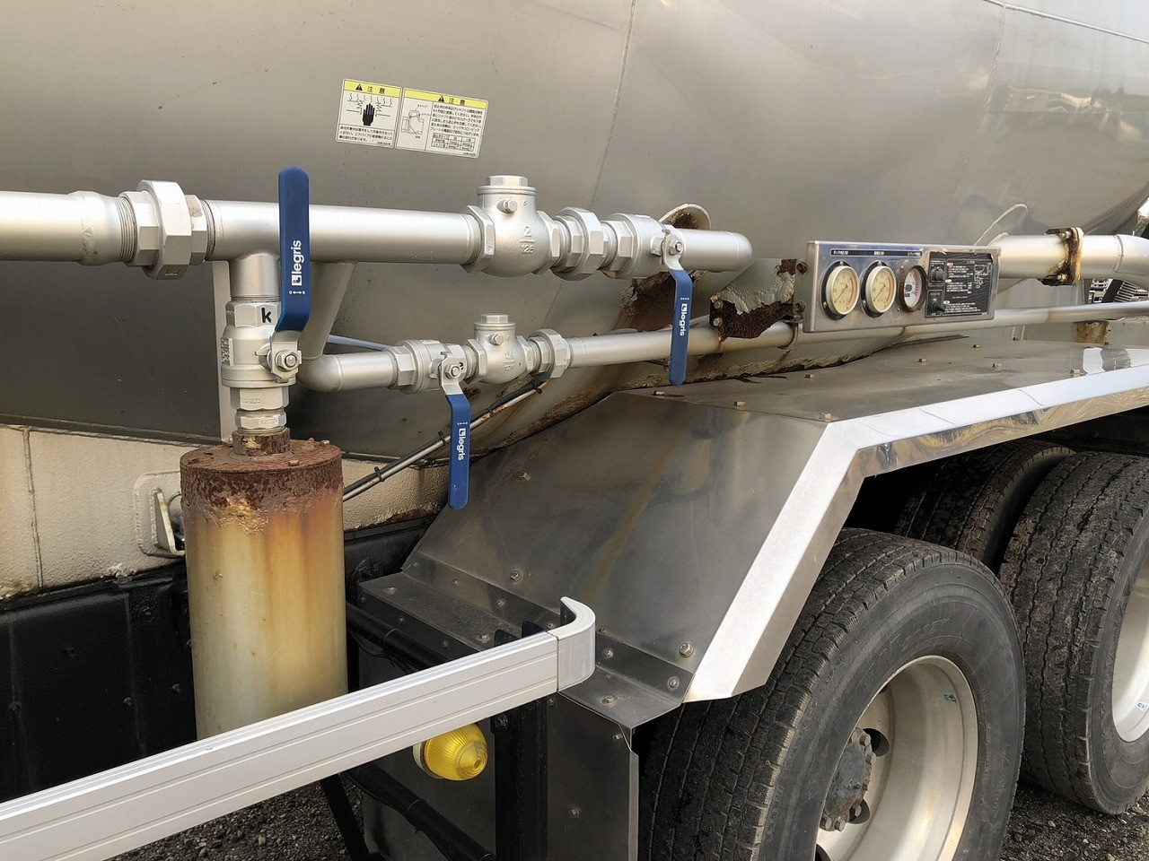 いすゞ ギガ QKG-CYY77A(6x4)の写真13