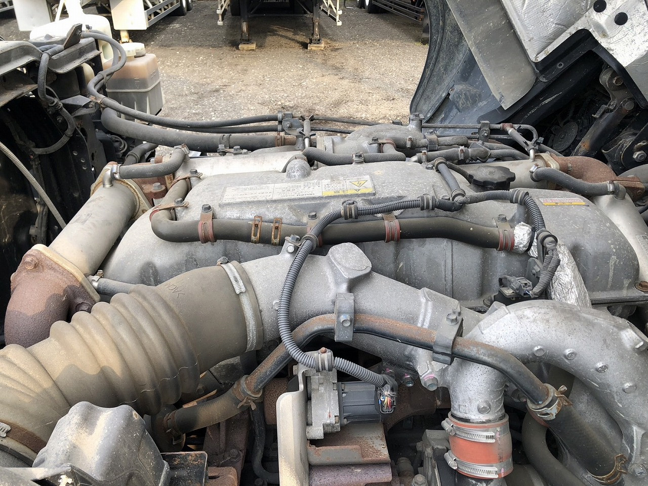 いすゞ ギガ QKG-CYY77A(6x4)の写真19