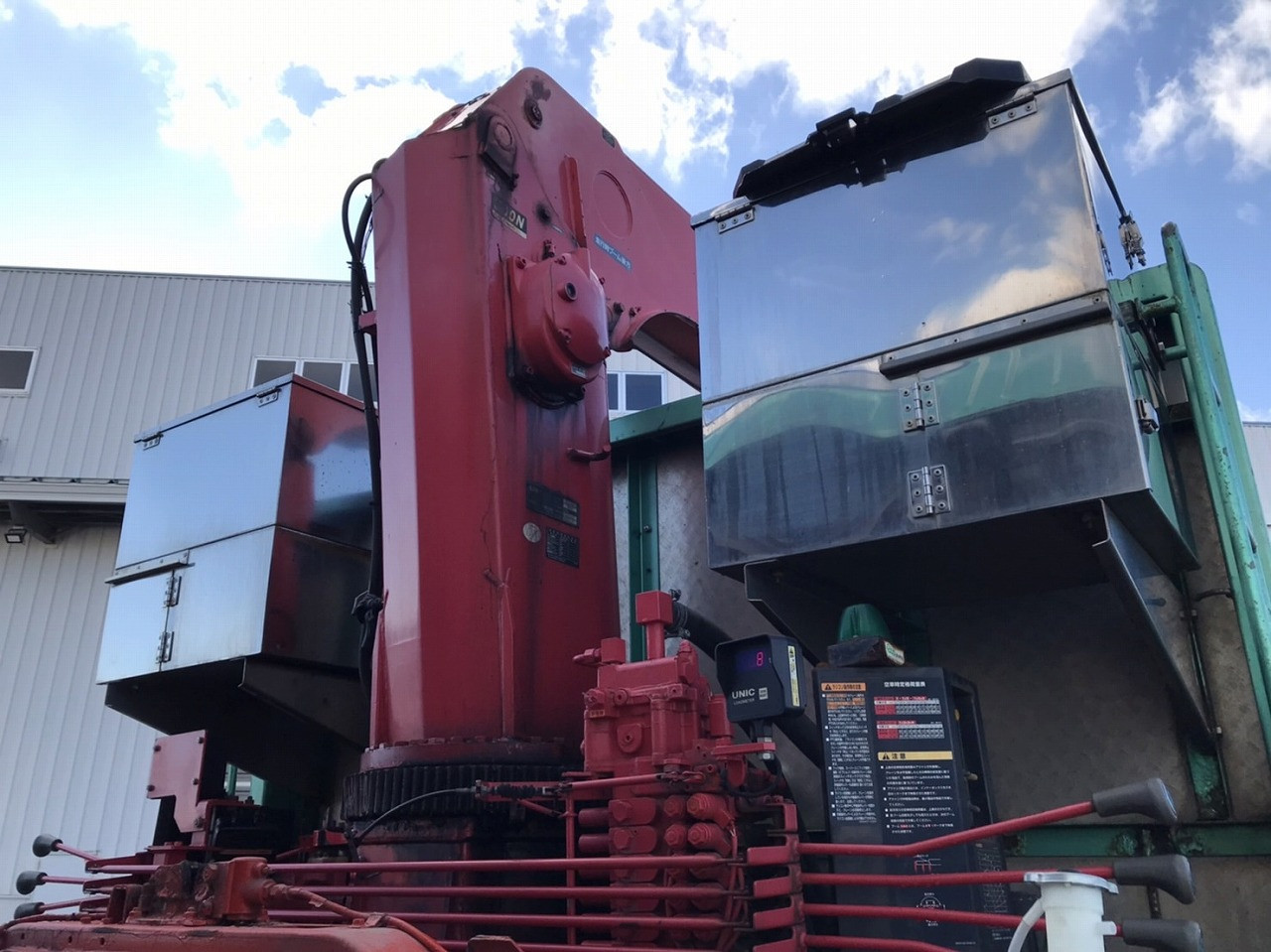 いすゞ ギガ QKG-CYZ77A(6x4)の写真13