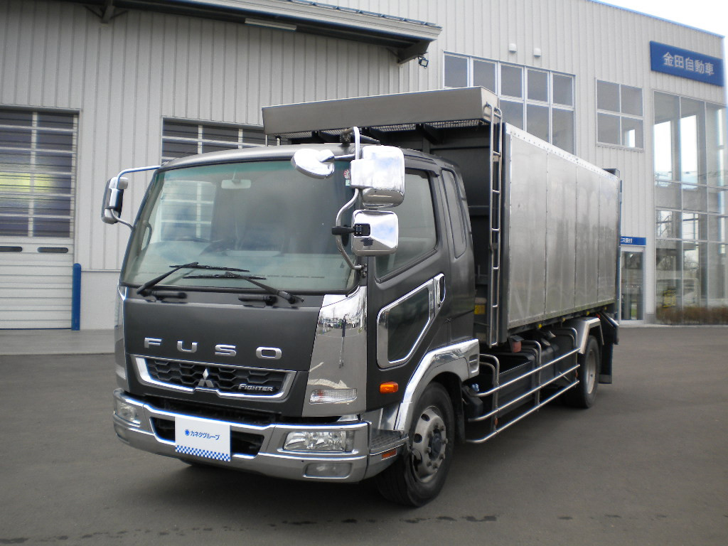 三菱 ファイター QKG-FK62FZ(2WD)の写真1
