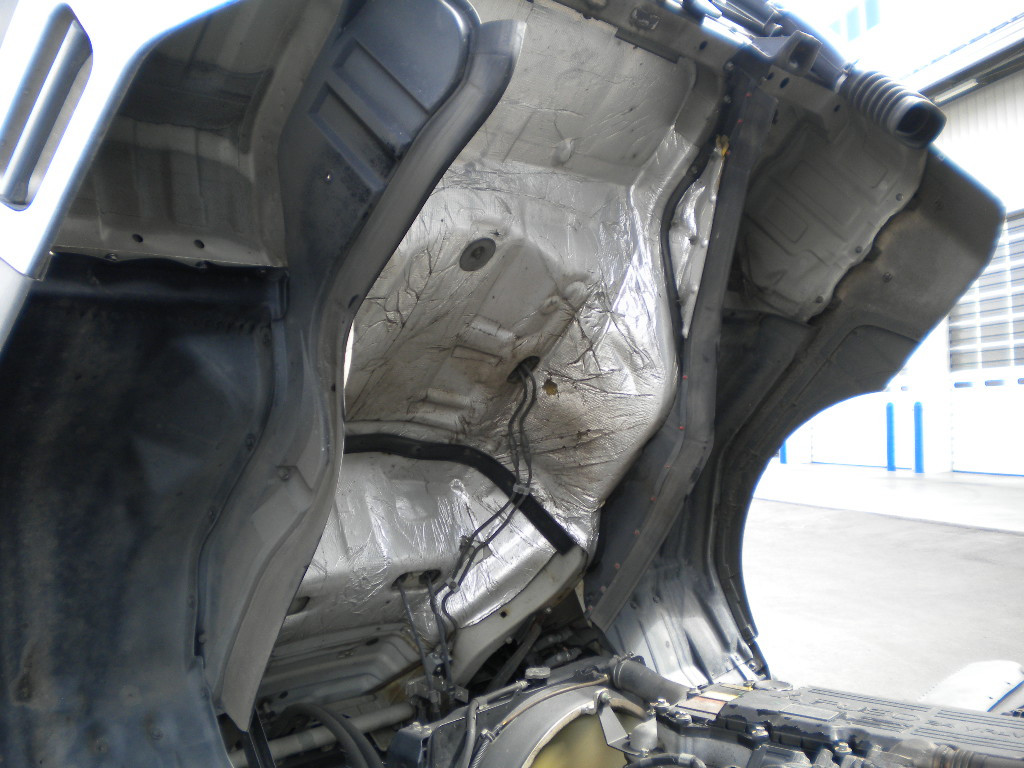 三菱 ファイター QKG-FK62FZ(2WD)の写真19