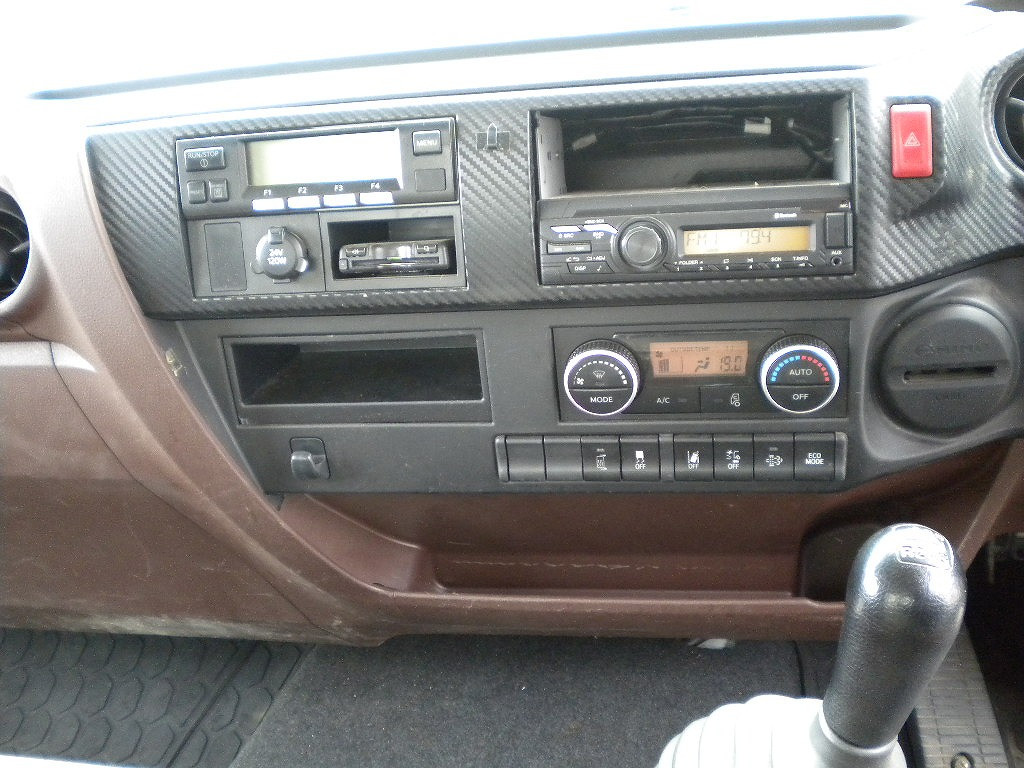 日野 レンジャー 2KG-FC2ABG(2WD)の写真23