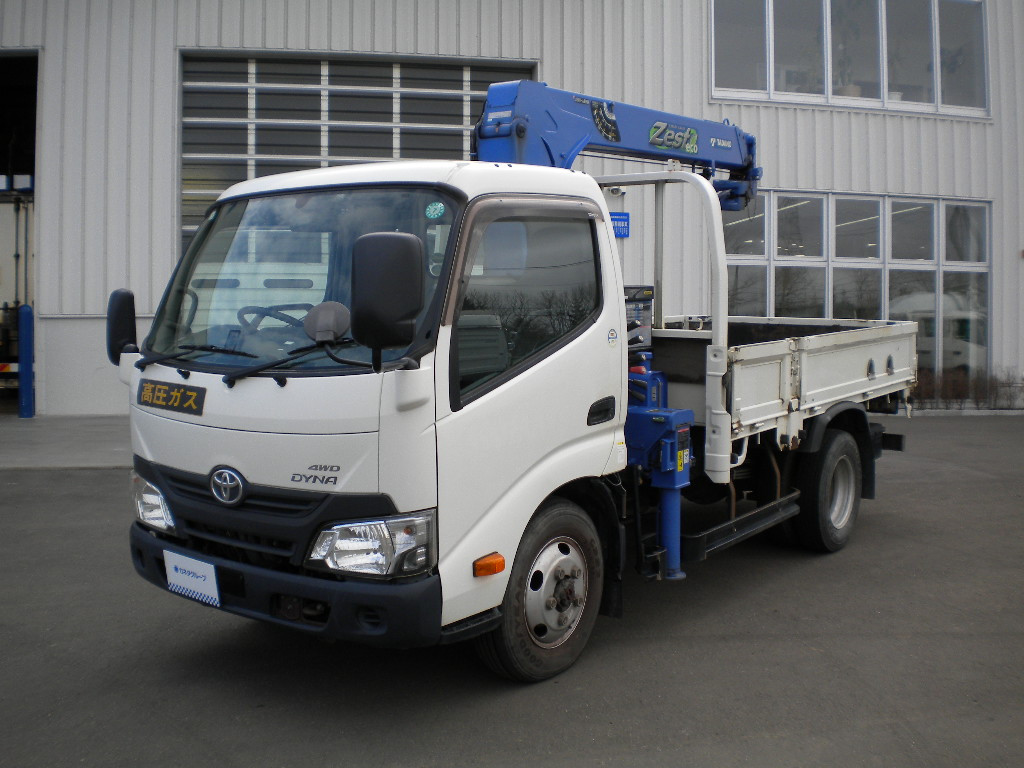 トヨタ ダイナ TKG-XZU685(4WD)の写真1