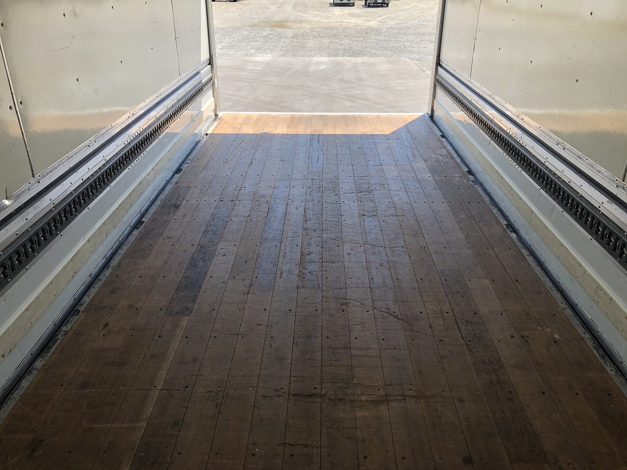 日野 レンジャー QKG-FE7JLAG(2WD)の写真12