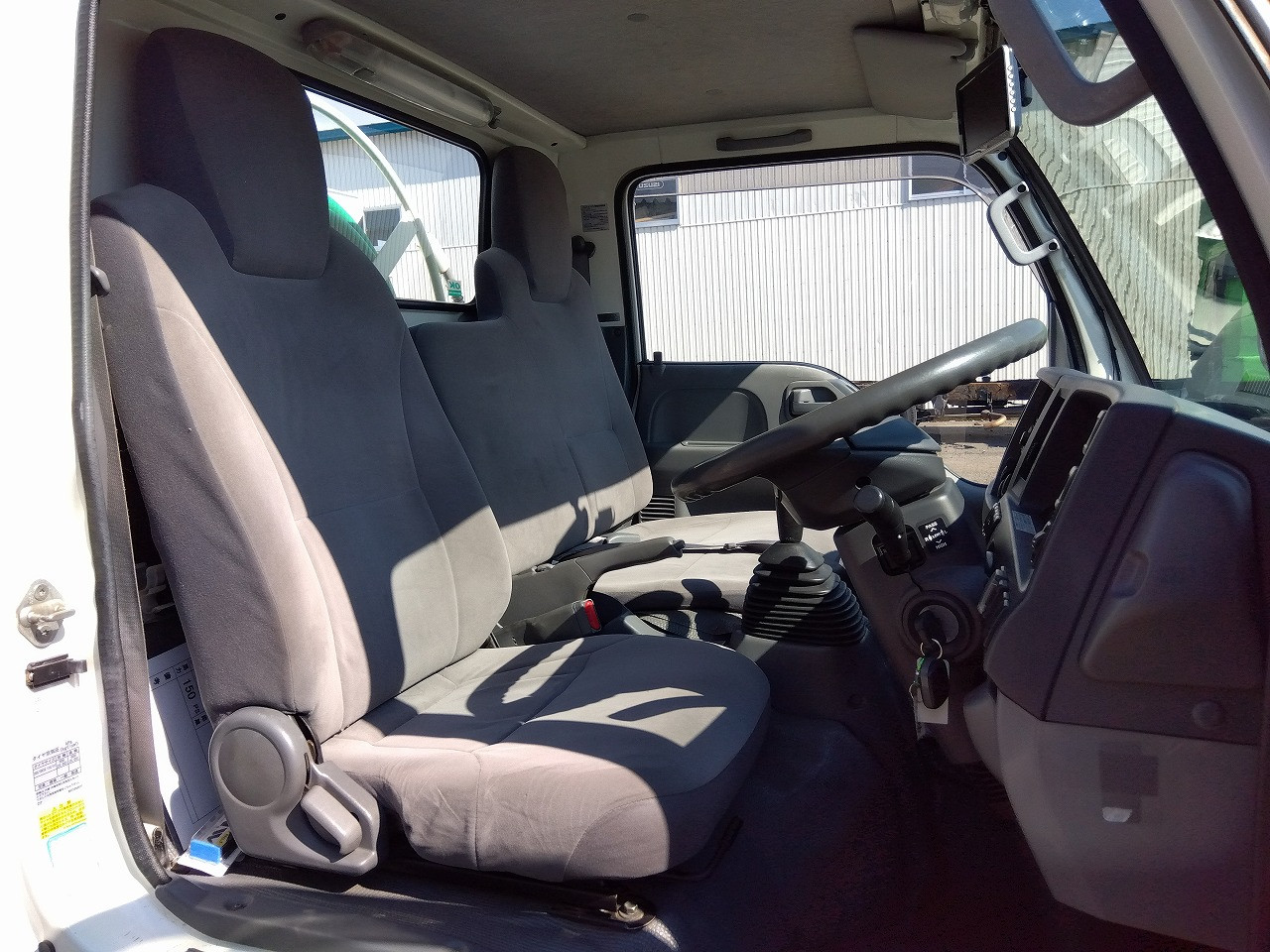 いすゞ エルフ TDG-NKS85AN(4WD)の写真22