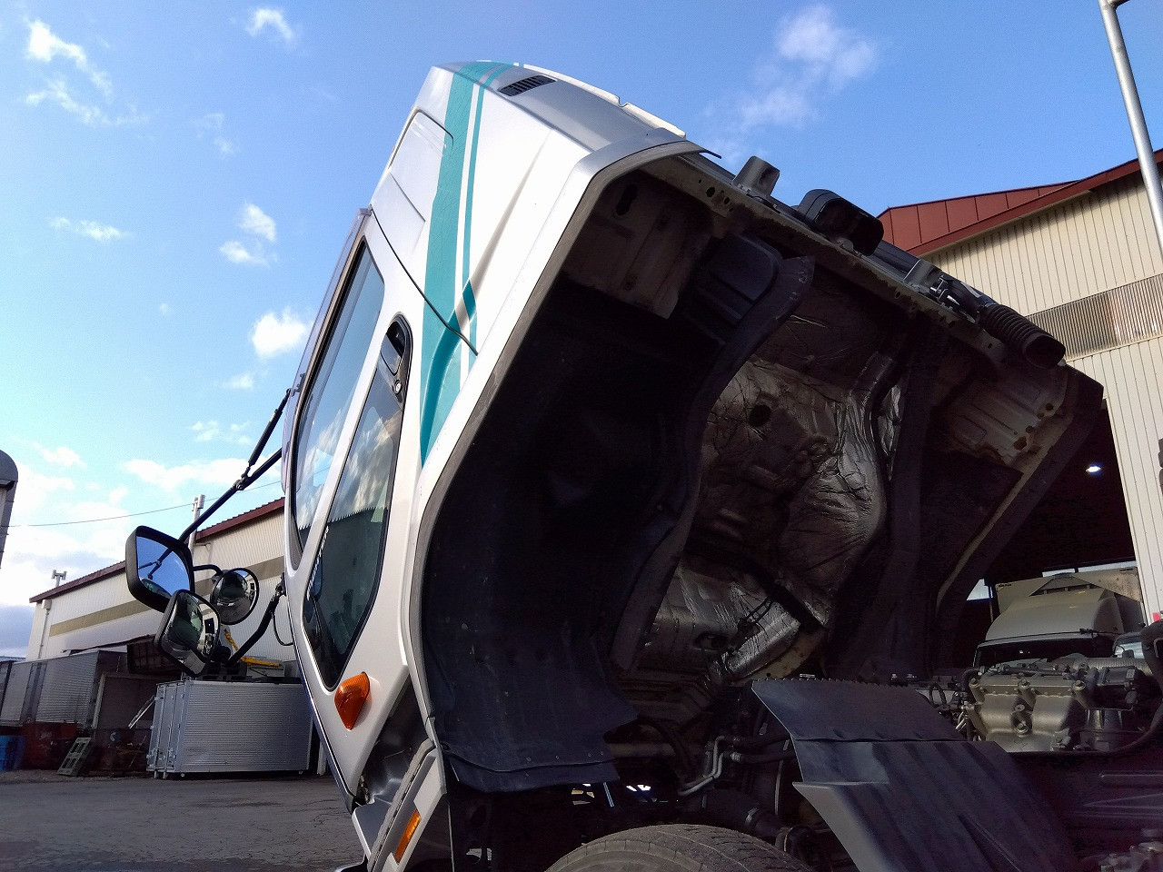 三菱 ファイター LDG-FQ62F(6x4)の写真19