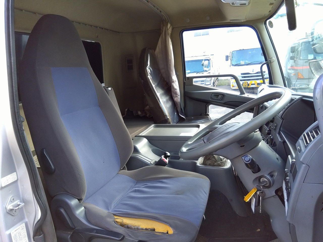 三菱 ファイター LDG-FQ62F(6x4)の写真22