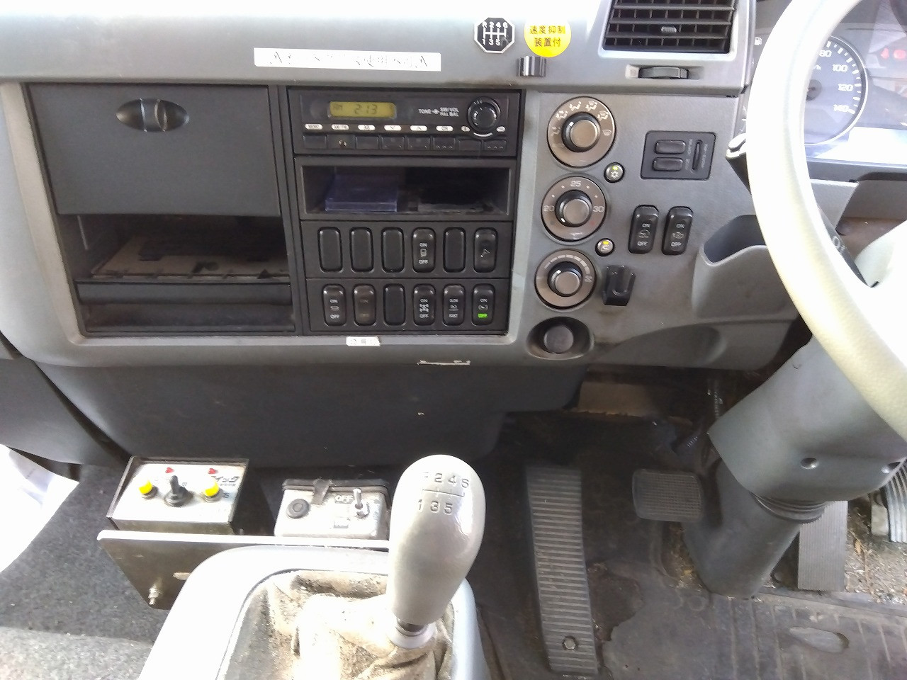 三菱 ファイター LDG-FQ62F(6x4)の写真23