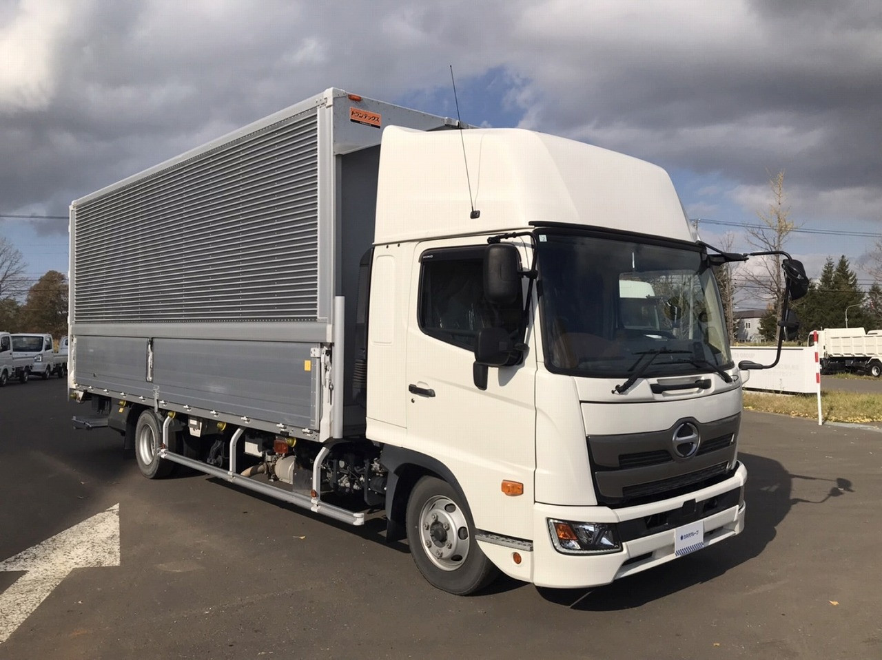 日野 レンジャー 2PG-FD2ABG(2WD)の写真2