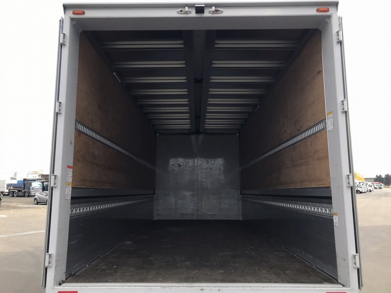 日野 レンジャー 2PG-FD2ABG(2WD)の写真7