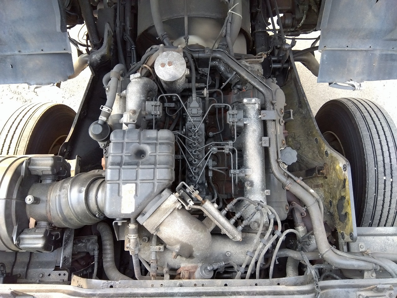 いすゞ ギガ KL-CVR80P3(2WD)の写真21