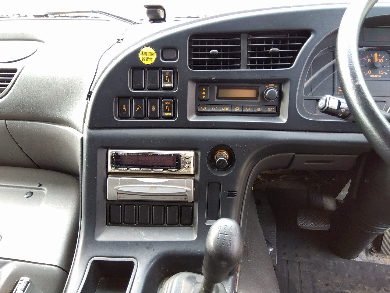 いすゞ ギガ KL-CVR80P3(2WD)の写真23