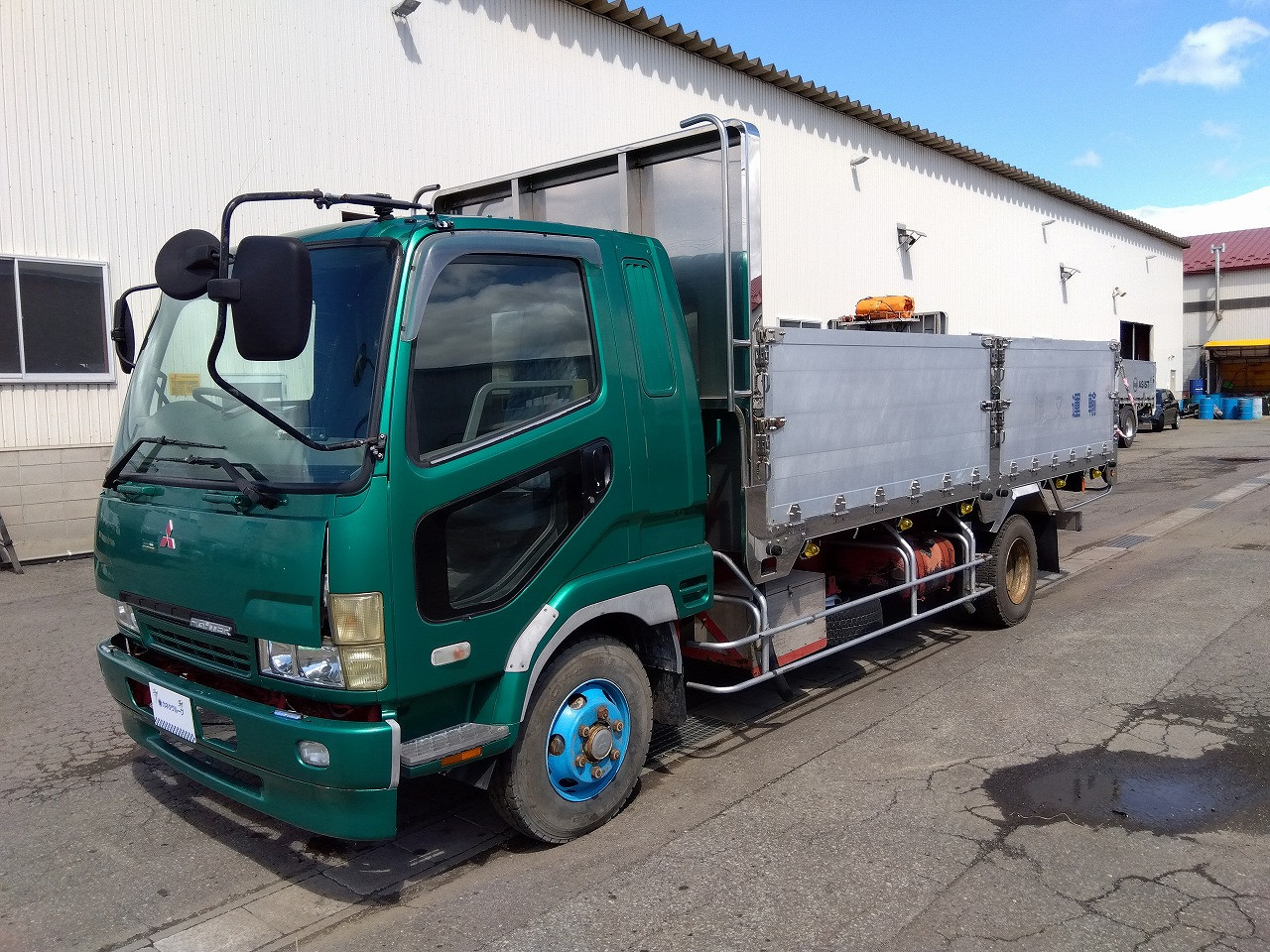 三菱 ファイター KK-FK61HH(2WD)の写真1