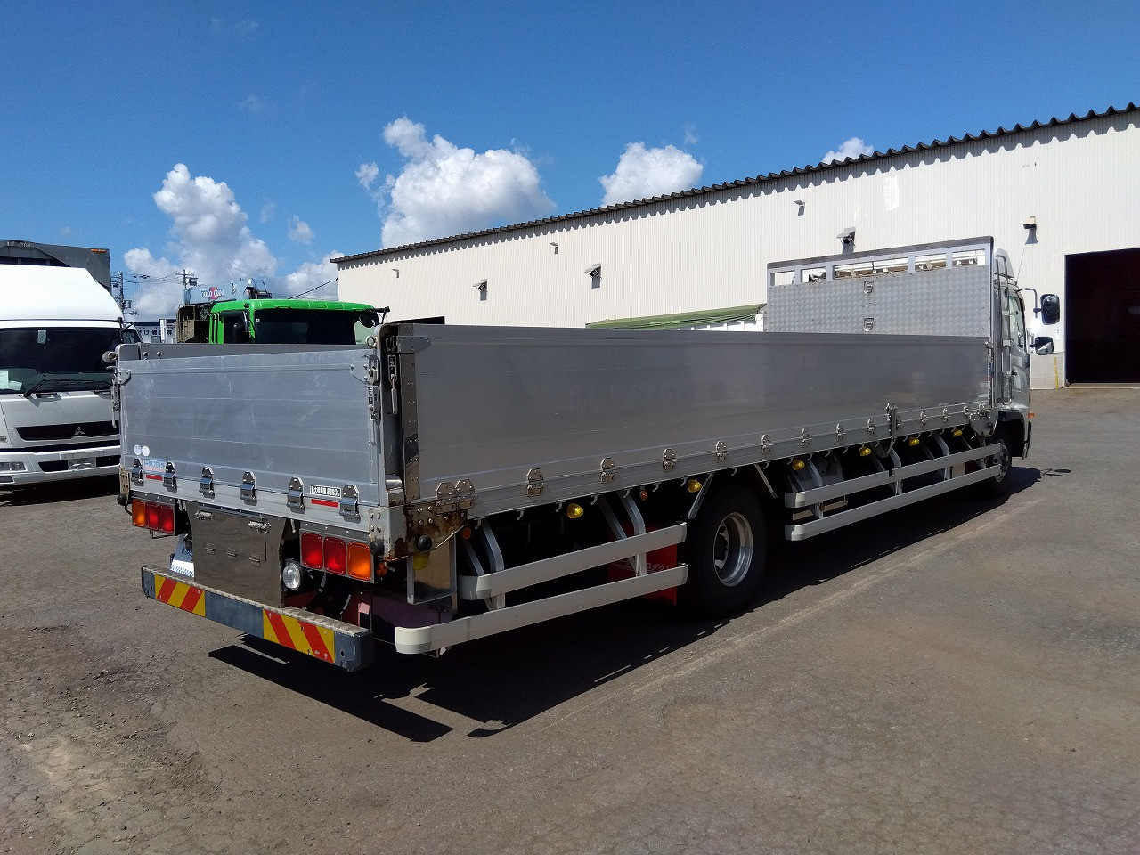 日野 レンジャー TKG-FD7JPAA(2WD)の写真6