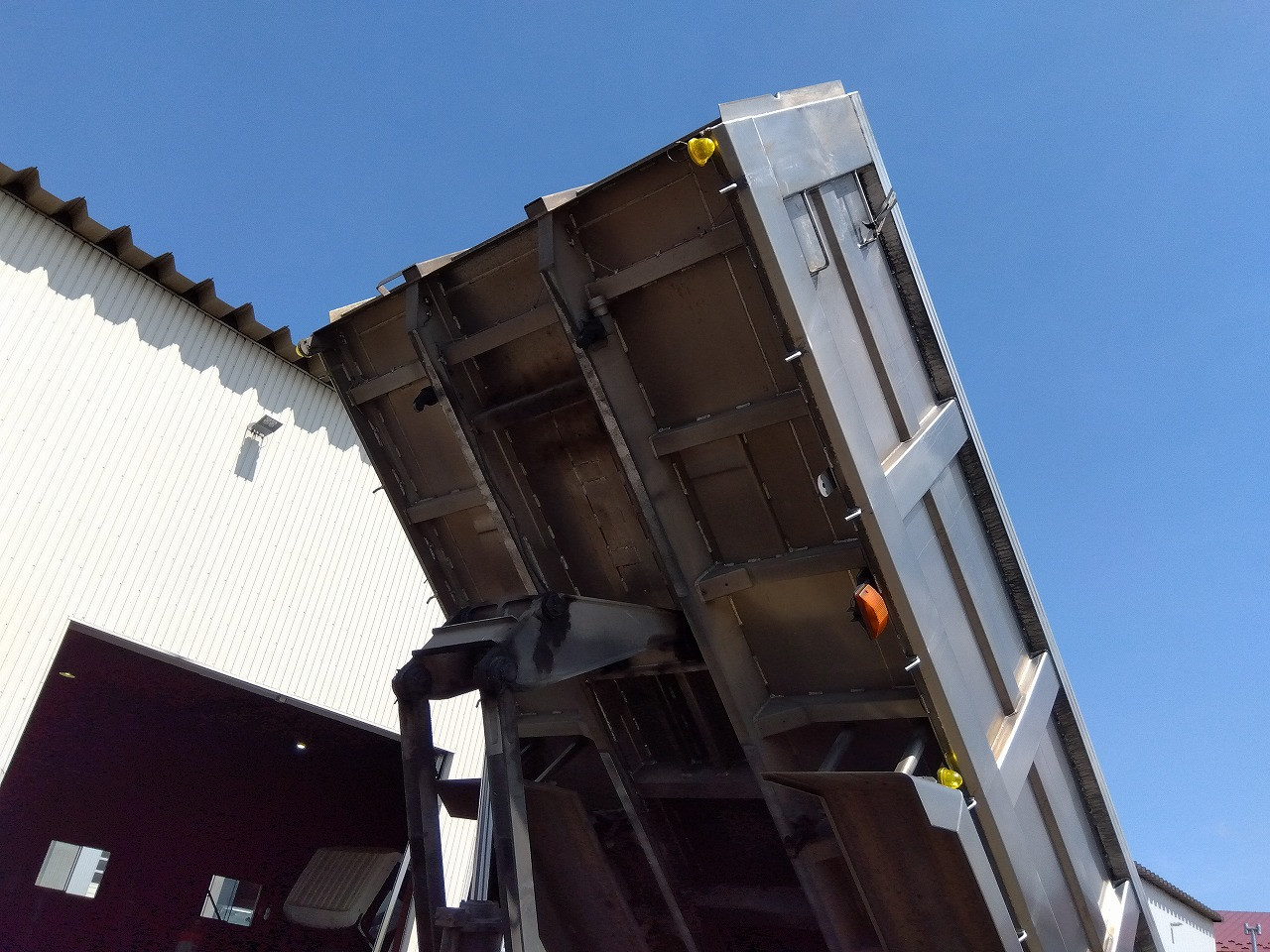 日野 レンジャー LDG-GK8JLAA(6x4)の写真11