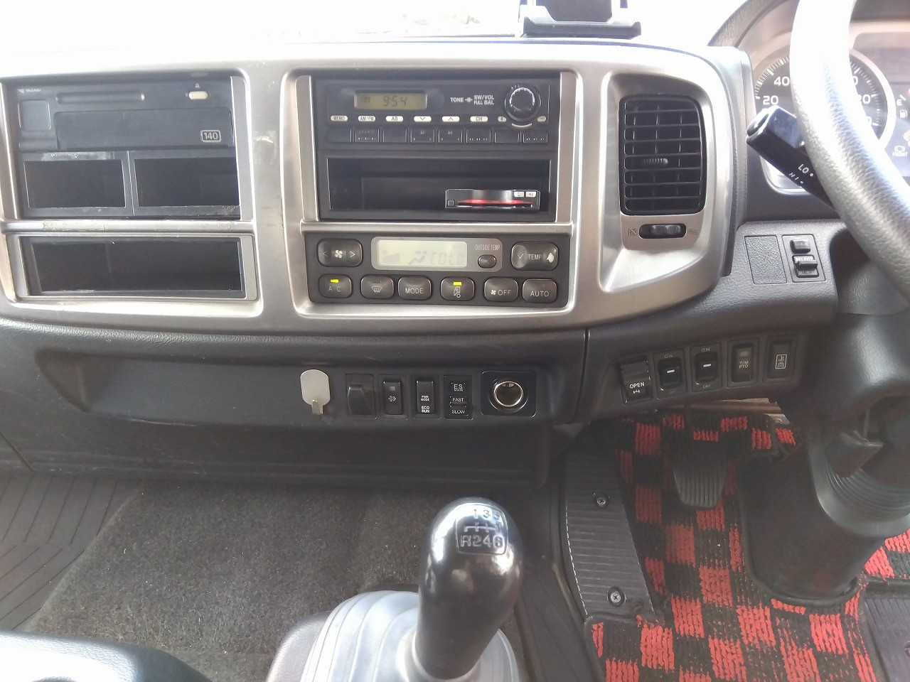 日野 レンジャー LDG-GK8JLAA(6x4)の写真23