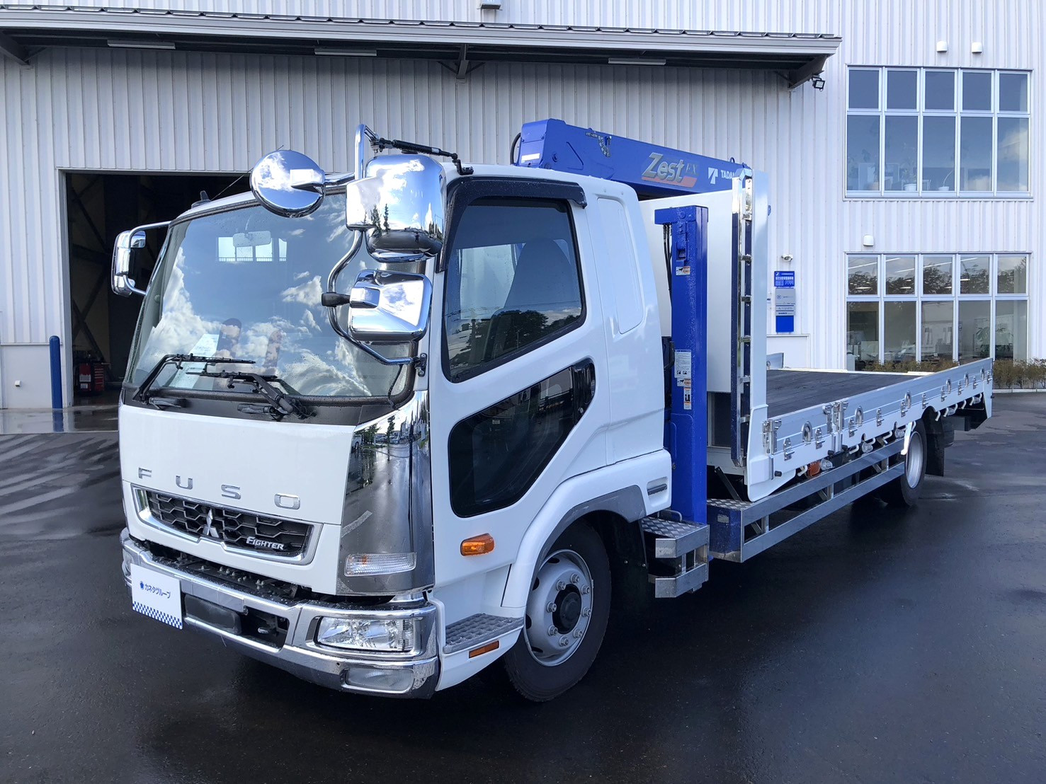 三菱 ファイター 2KG-FK62FZ(2WD)の写真1