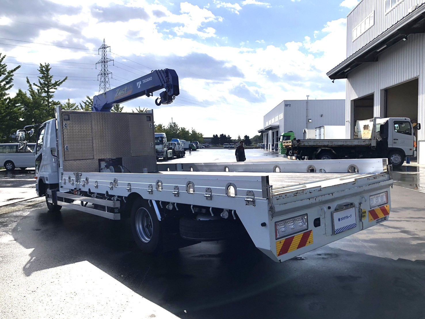 三菱 ファイター 2KG-FK62FZ(2WD)の写真4