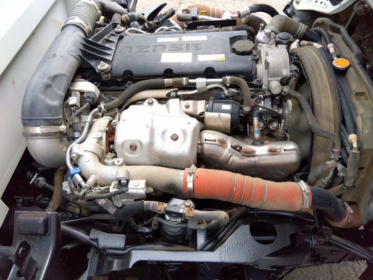 いすゞ エルフ 2PG-NKS88AN(4WD)の写真21