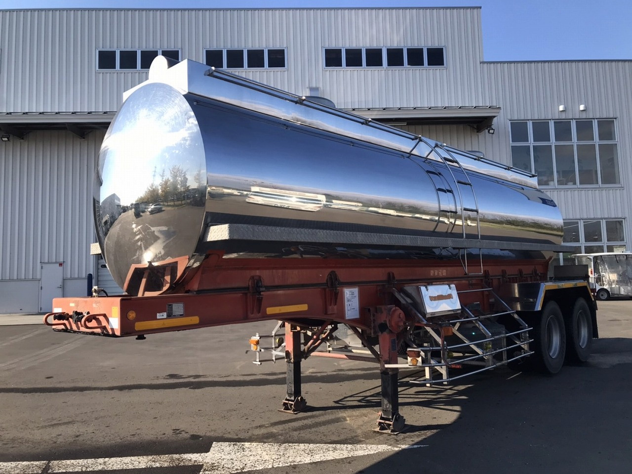 日本トレクス タンクトレーラー PET229ABの写真1