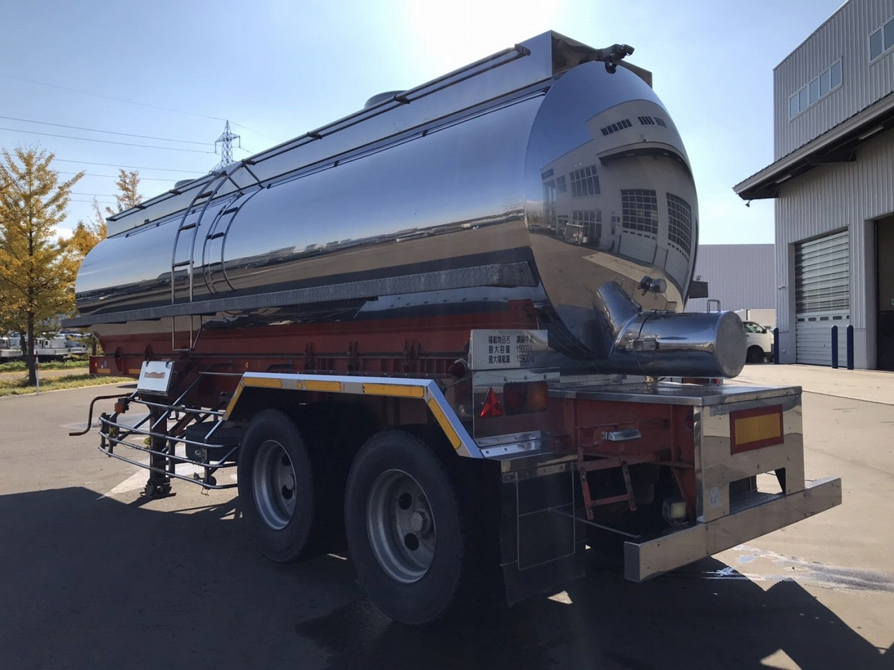 日本トレクス タンクトレーラー PET229ABの写真4