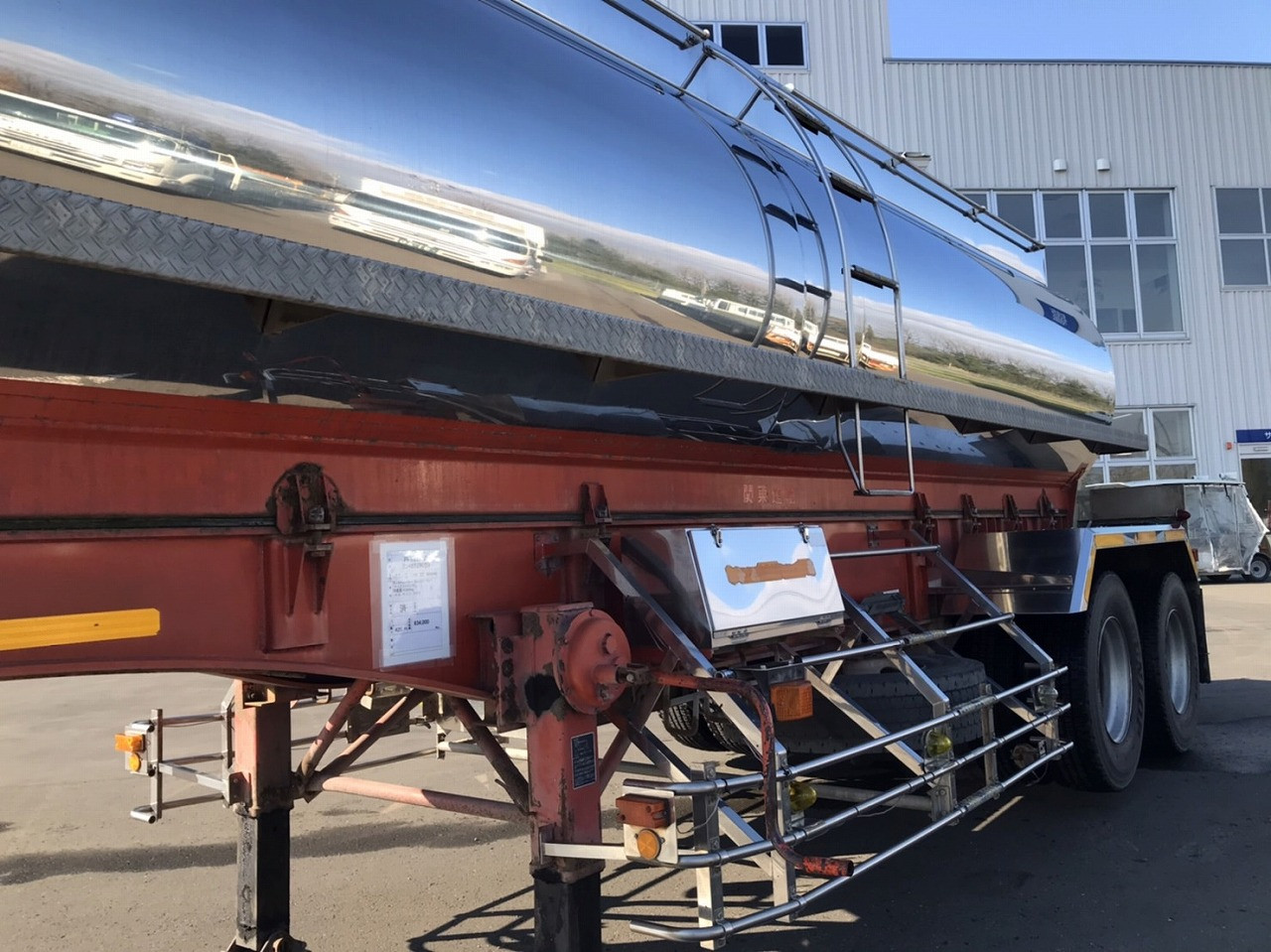 日本トレクス タンクトレーラー PET229ABの写真17