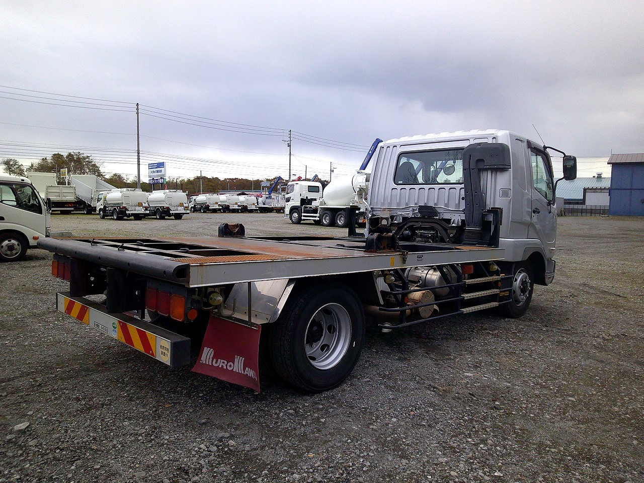 三菱 ファイター QKG-FK62FZ(2WD)の写真6