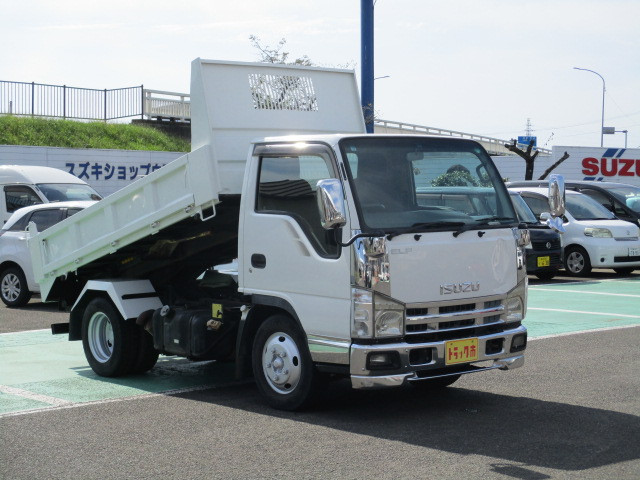いすゞ エルフ BDG-NKR85AN(2WD)の写真4
