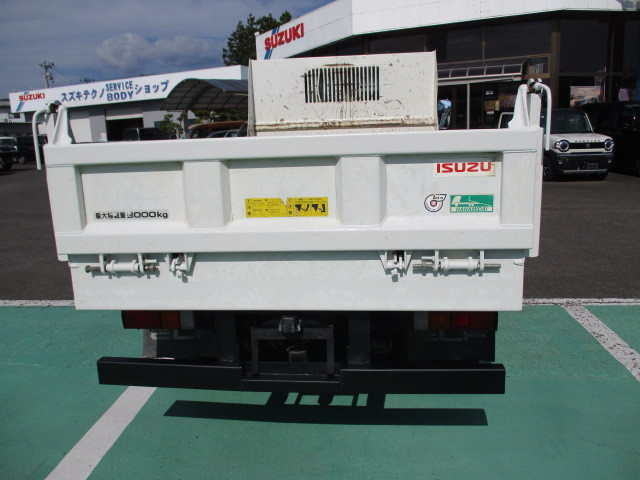 いすゞ エルフ BDG-NKR85AN(2WD)の写真15