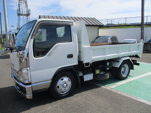 いすゞ エルフ BDG-NKR85AN(2WD)の写真21