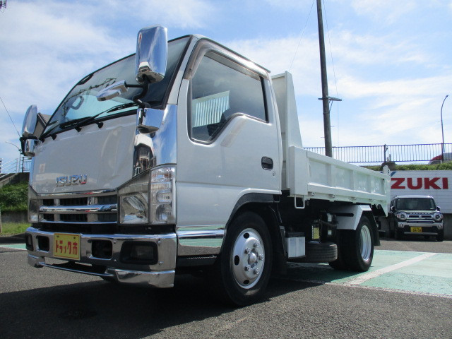 いすゞ エルフ BDG-NKR85AN(2WD)の写真23