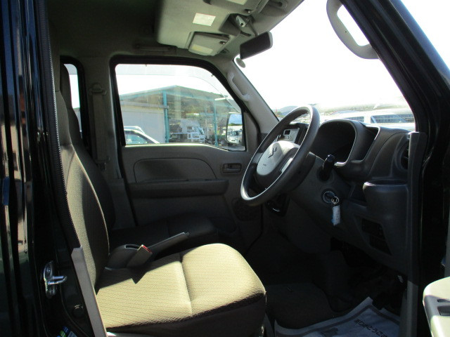 スズキ エブリイ HBD-DA17V(4WD)の写真24