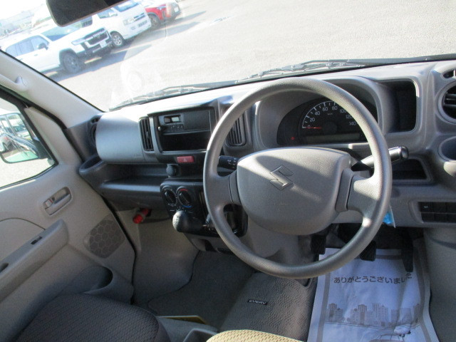 スズキ エブリイ HBD-DA17V(4WD)の写真26