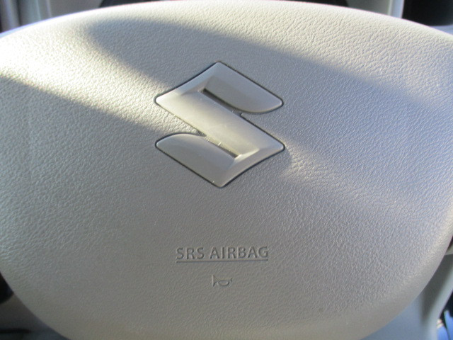 スズキ エブリイ HBD-DA17V(4WD)の写真29