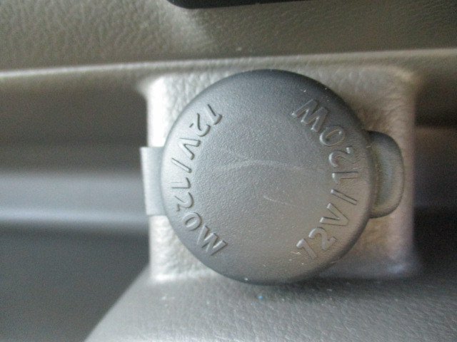 スズキ エブリイ HBD-DA17V(4WD)の写真35