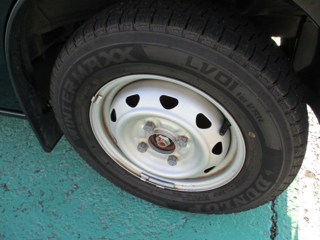 スズキ エブリイ HBD-DA17V(4WD)の写真36