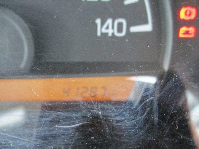 スズキ エブリイ HBD-DA17V(4WD)の写真38