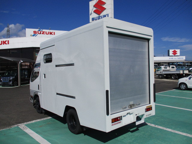 三菱 キャンターガッツ KC-FB511B(2WD)の写真13