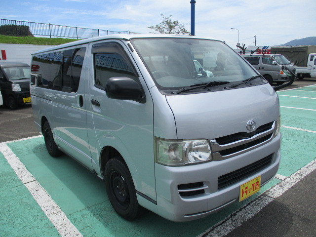 トヨタ ハイエースバン ADF-KDH206V(4WD)｜中古トラックなら【トラック市】