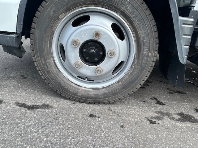 三菱 キャンター TKG-FGA50(4WD)の写真4