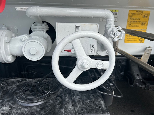 三菱 キャンター TKG-FGA50(4WD)の写真12