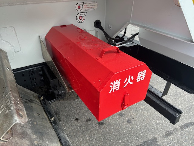 三菱 キャンター TKG-FGA50(4WD)の写真15
