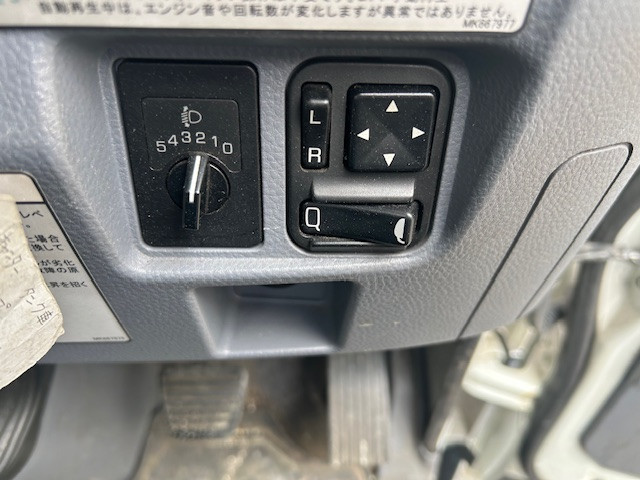 三菱 キャンター TKG-FGA50(4WD)の写真30