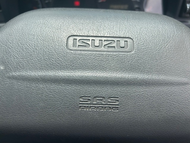 いすゞ エルフ BDG-NKS85AN(4WD)の写真18