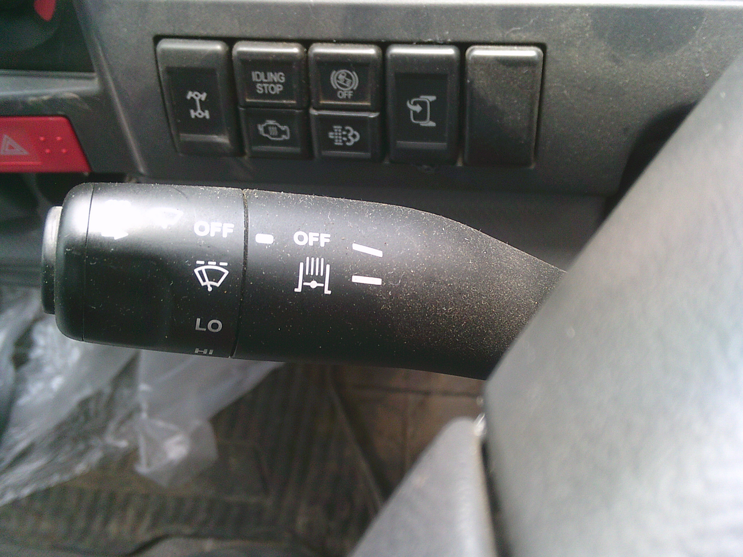 いすゞ エルフ BDG-NKS85AN(4WD)の写真26