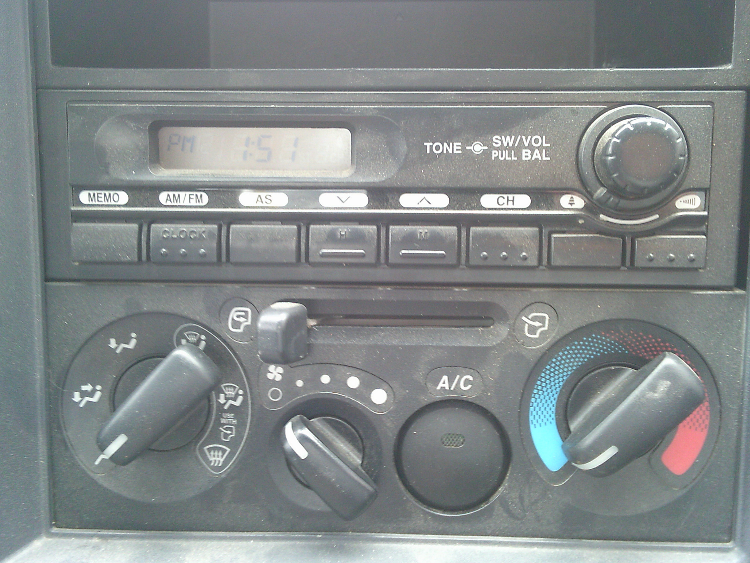 いすゞ エルフ BDG-NKS85AN(4WD)の写真30